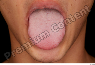 Danior tongue 0001.jpg